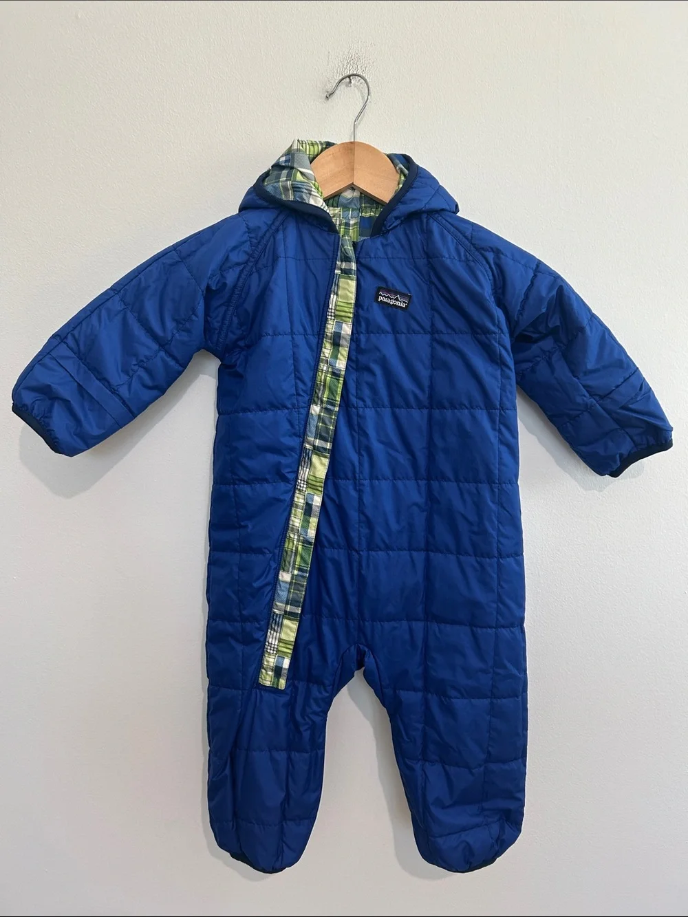 Patagonia Reversible Puff Ball Bunting Green Plaid & Royal Blue Size 12 months
